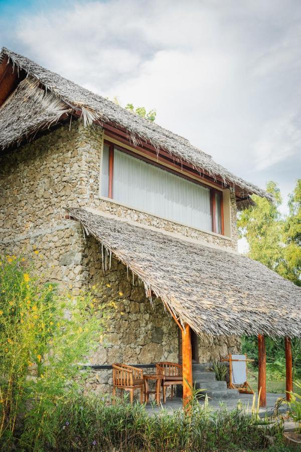 Umah Ilu Island Retreat Villa Toyapakeh Bagian luar foto